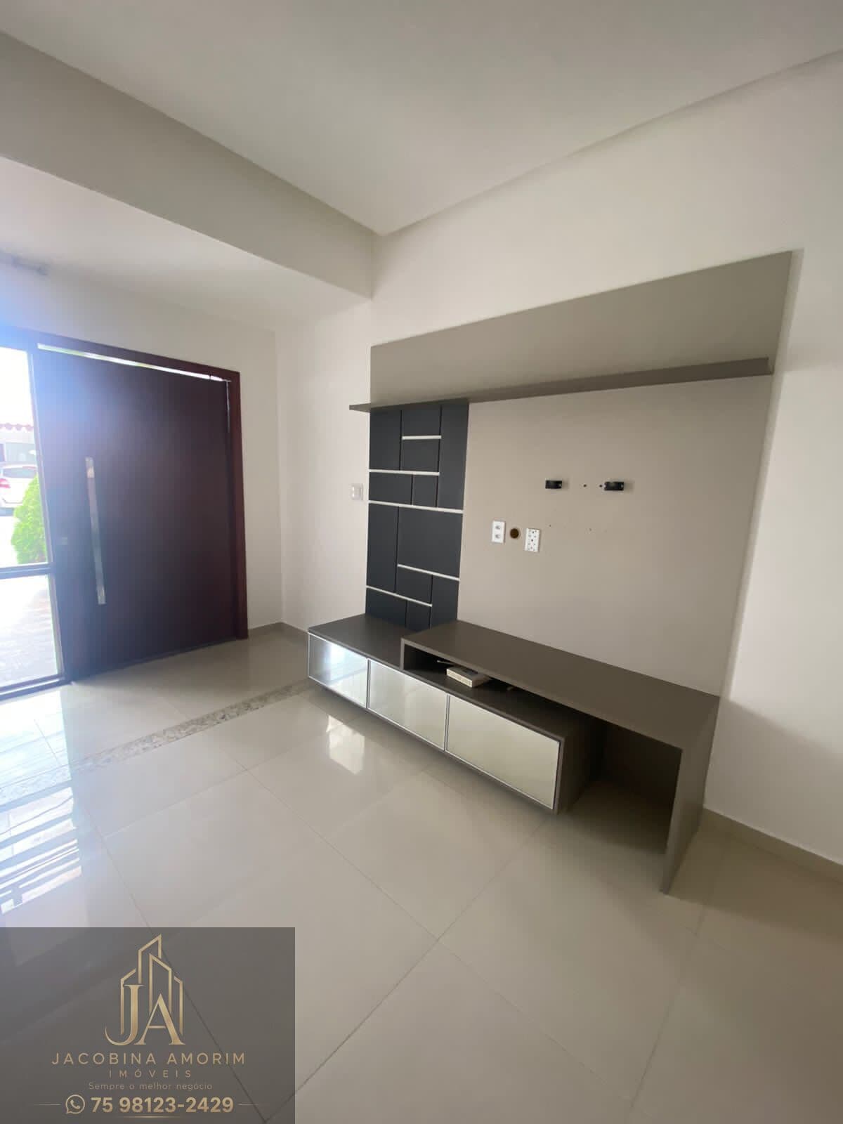 Casa em Feira de Santana - Sim