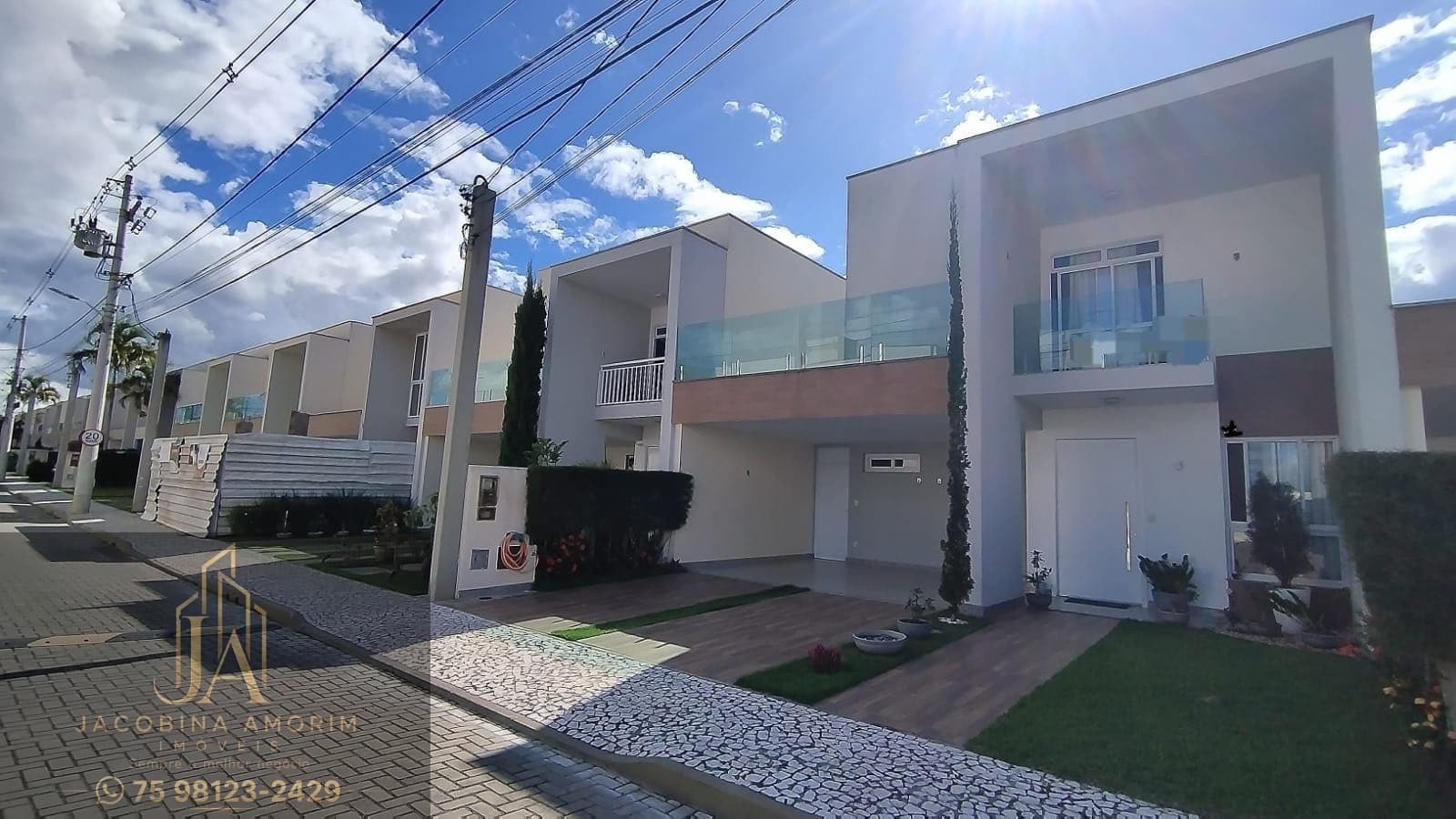 Casa de alto padrao em Condomínio no bairro Eucalipto