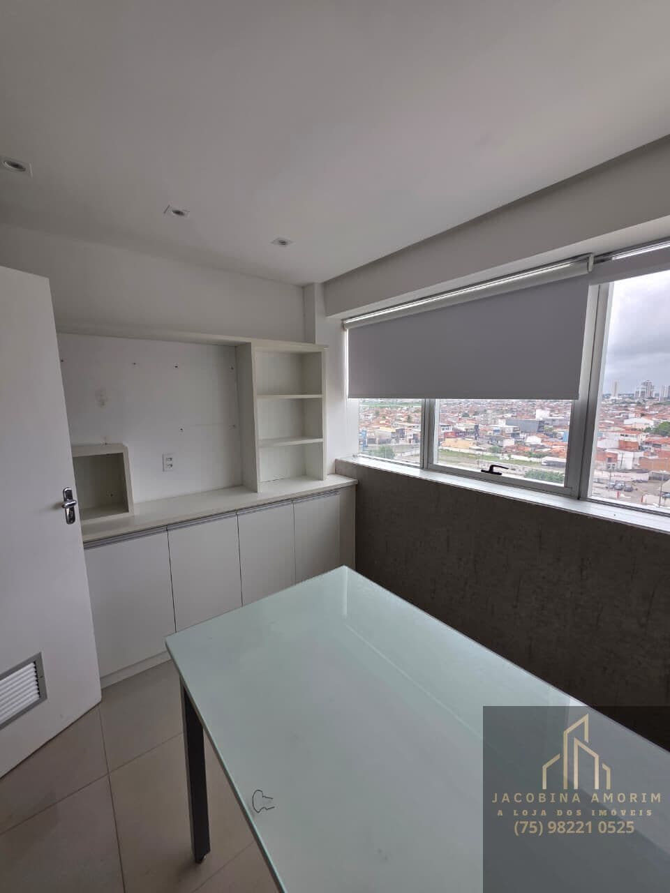 Sala comercial em Multiplace