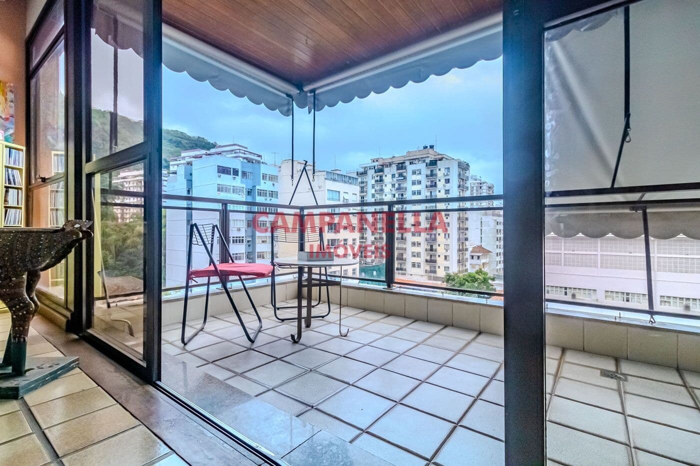 Apartamento Varandão, 03 quartos, suíte, 02 vagas, Botafogo RJ
