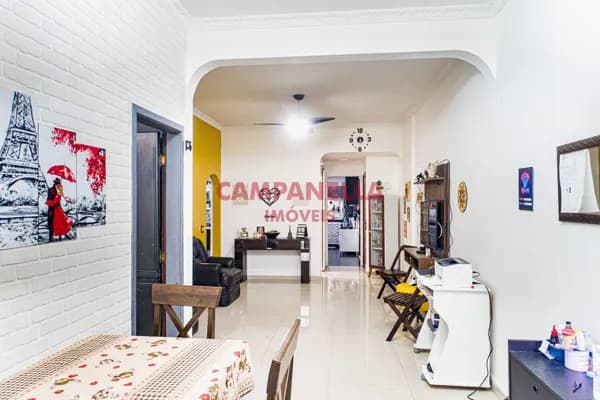 Apartamento 03 quartos, garagem, rua nobre, Leme RJ.