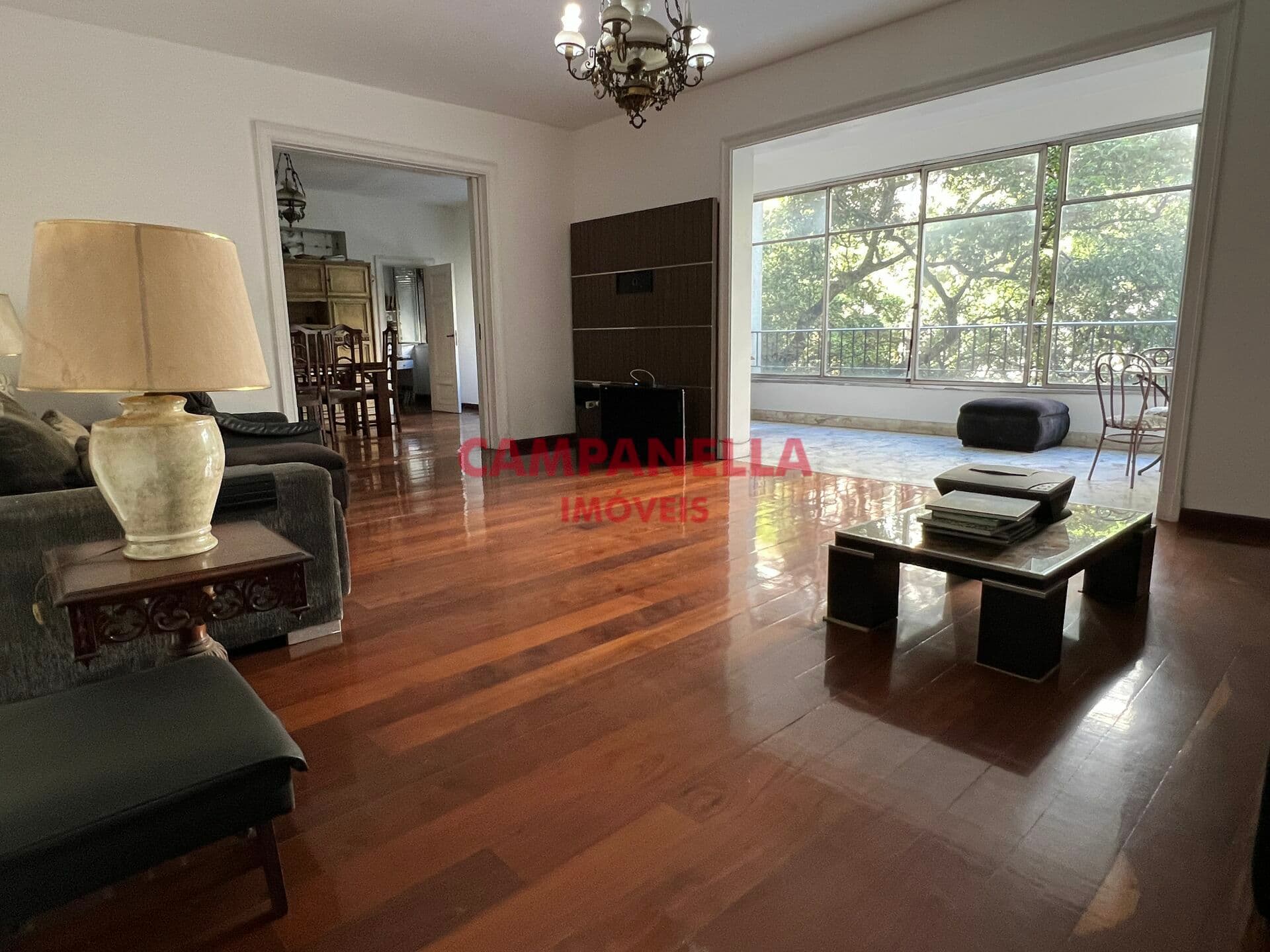 Apartamento espaçoso, 4 quartos, 2 suítes, garagem, Oswaldo Cruz Flamengo