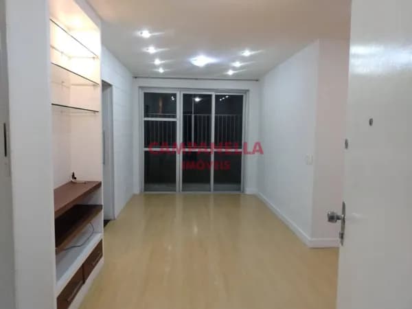 Apartamento Varanda, 02 quartos, dependências, 1 vaga, Infratotal.