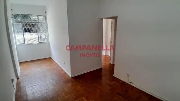 Apartamento 01 Quarto, dependências, área Nobre Tijuca RJ