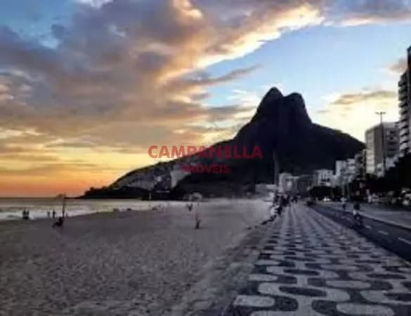 Apartamento Varanda, 03 quartos, suíte, garagem, Leblon RJ