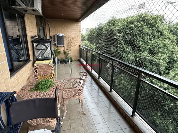 Apartamento varandão, 03 quartos, suíte, 2 vagas, Afnso Pena Tijuca