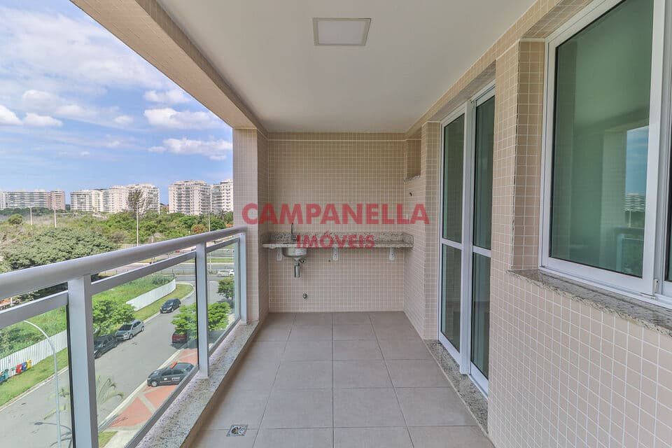 Apartamento 03 Quartos, suíte, 2 vagas, infratotal, Recreio RJ