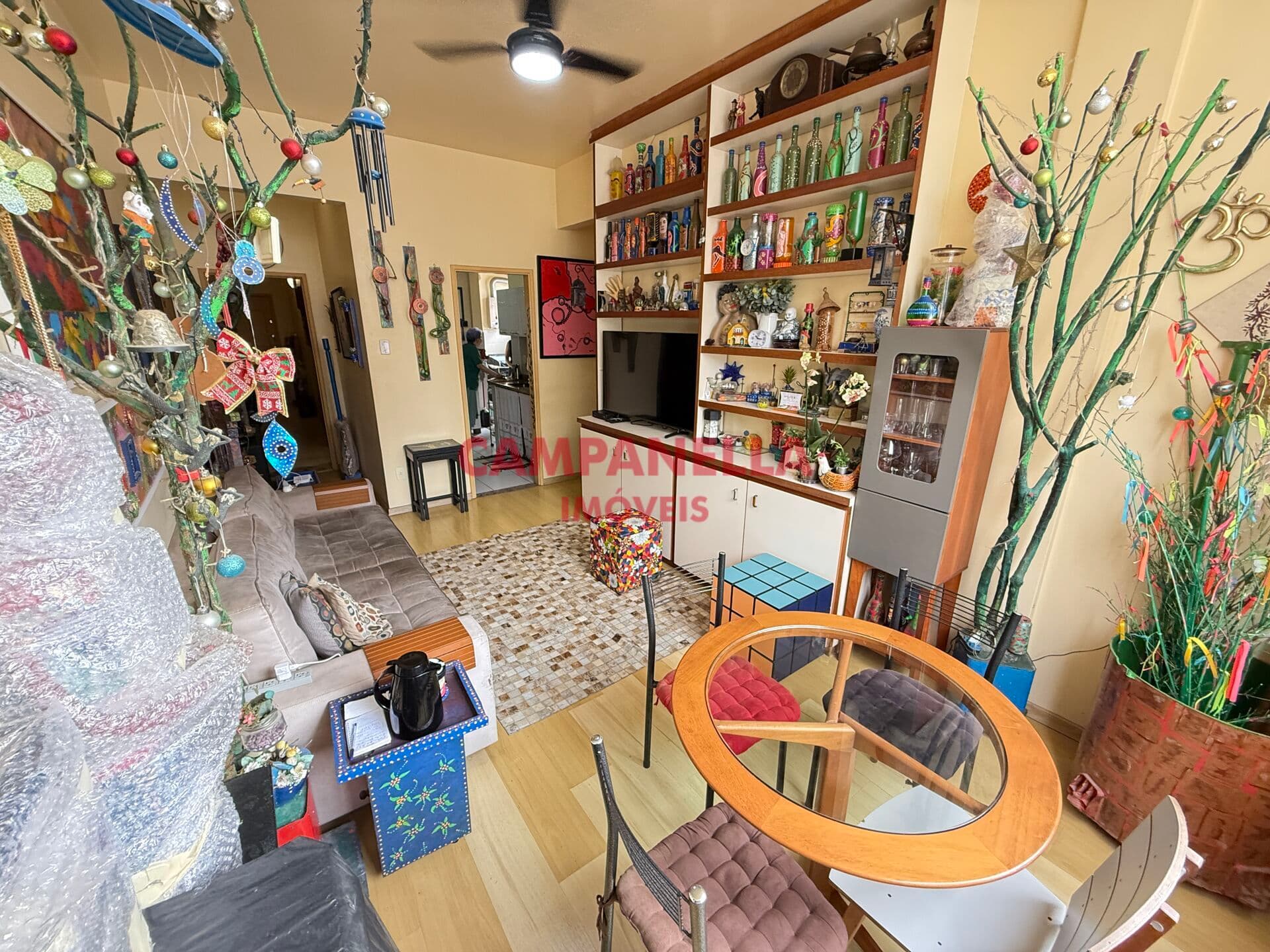 Apartamento 03 quartos, dependência, garagem, Botafogo RJ