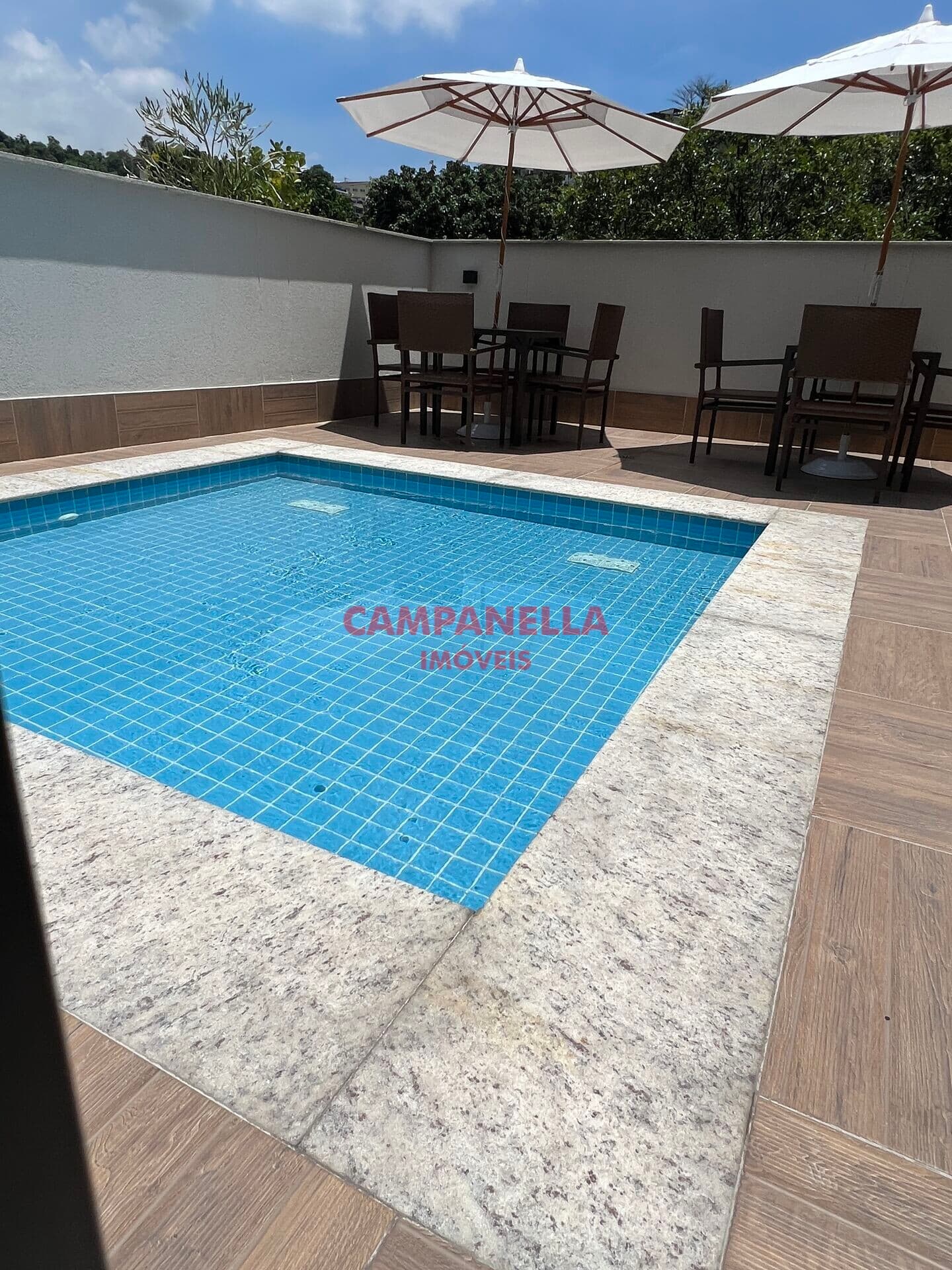 Cobertura Duplex, prédio novo, infraestrutura completa, 3 quartos, suíte, terraço com piscina e 2 vagas