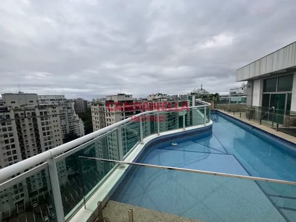 Magnífica cobertura, prédio luxuoso, 3 suítes, 5 vagas, Barra da Tijuca RJ