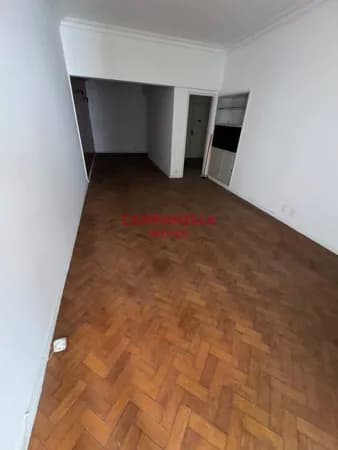 Apartamento 02 quartos, dependências, Tijuca RJ