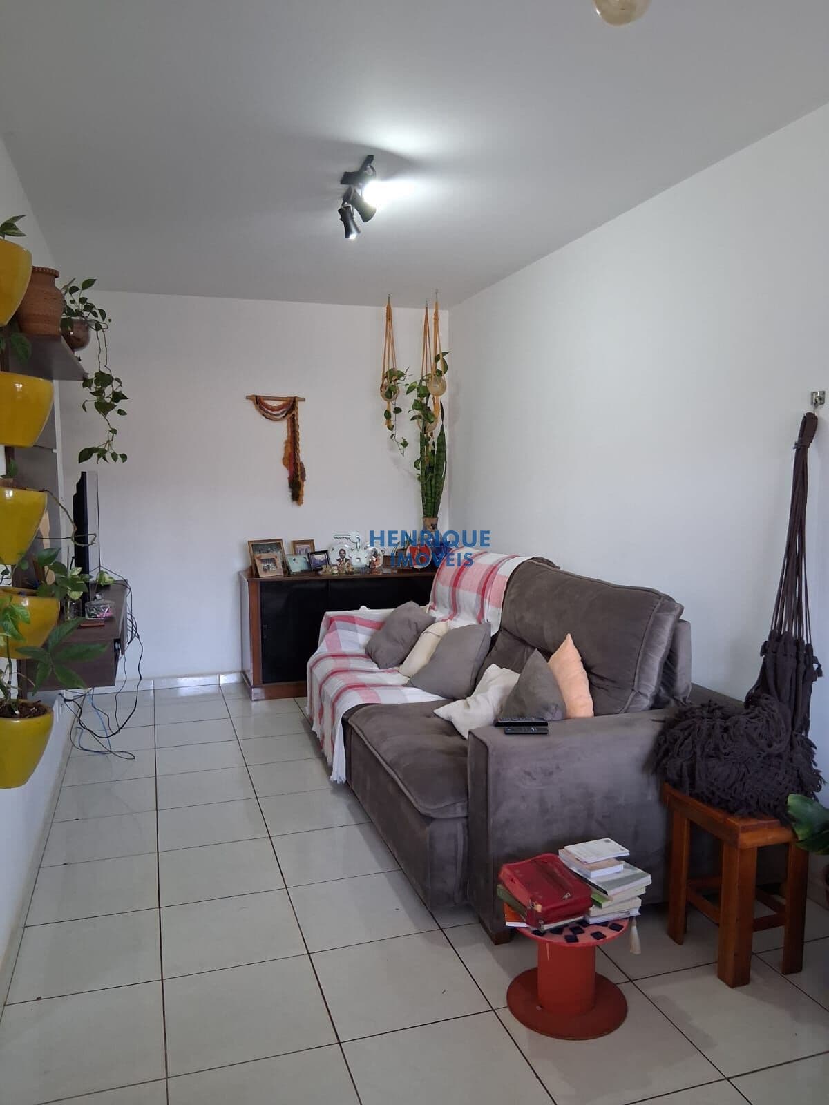 Casa - Condomínio fechado