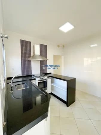 Casa à venda no bairro Vila Alemã com churrasqueira em Rio Claro SP por R$ 350.000,00