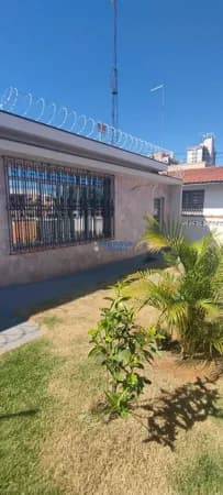 CASA NO CENTRO PARA LOCAÇÃO COMERCIAL