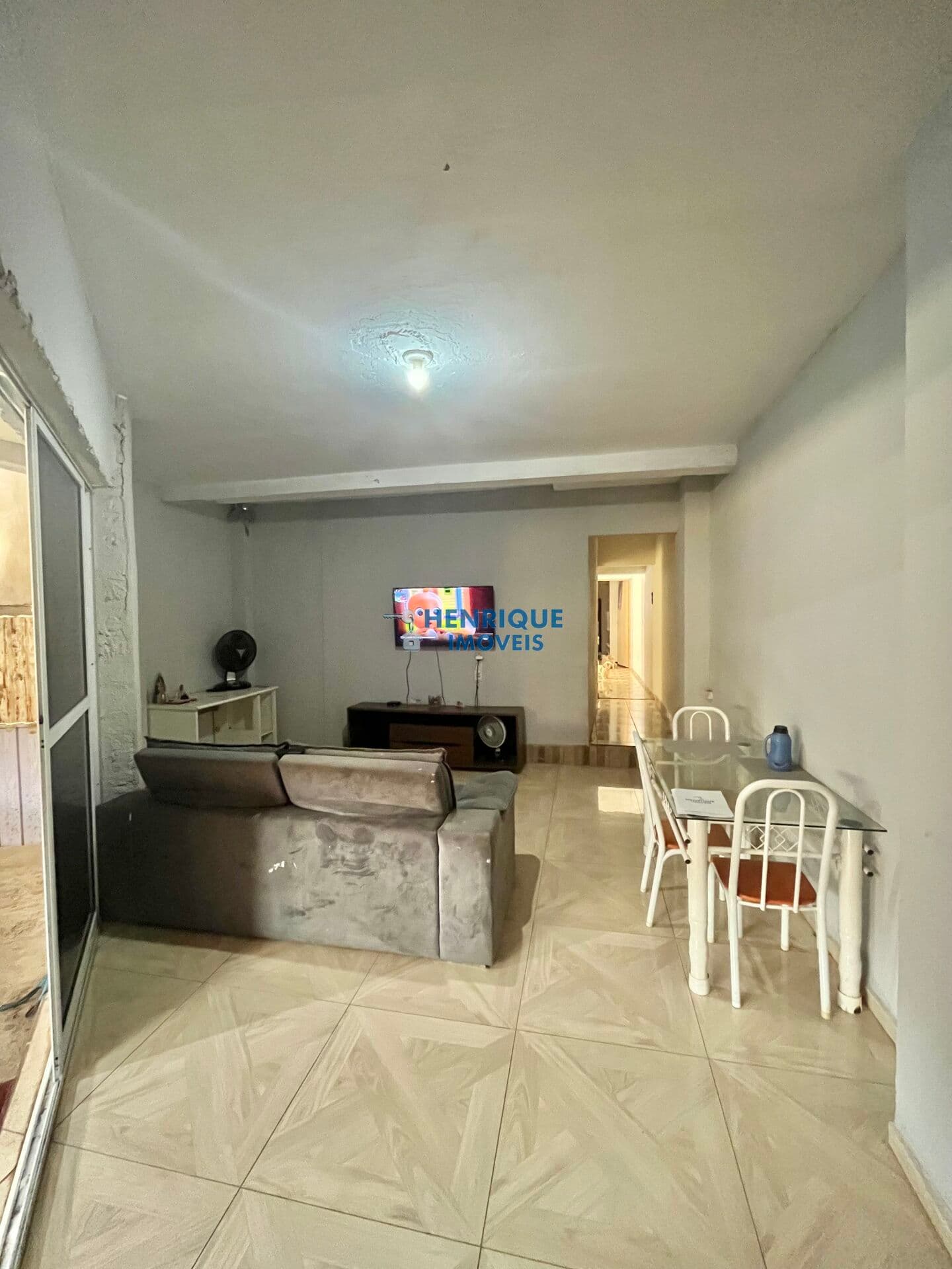 Casa a venda com 3 dormitórios, área gourmet e churrasqueira no bairro Jardim Santa Eliza em Rio Claro SP por R$ 299.000,00