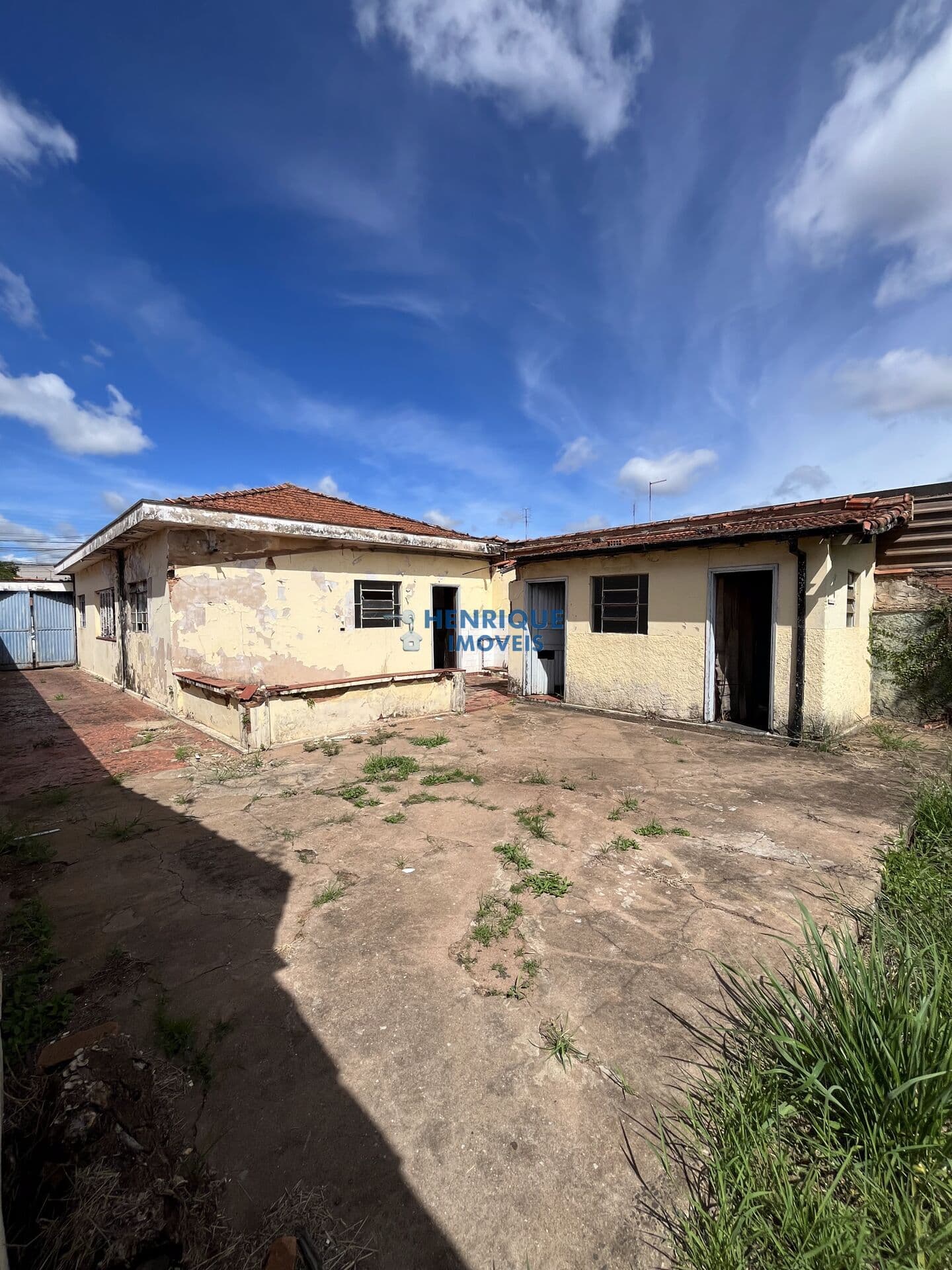 Casa para reforma ou demolição na região central de Rio Claro SP por R$ 500.000,00