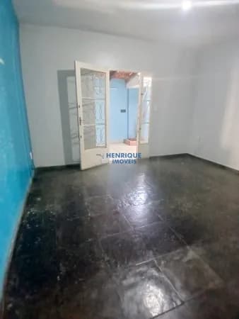 Casa à venda com 3 dormitórios no bairro Parque Universitário por R$350.000,00 em Rio Claro SP