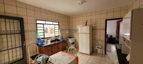 Casa à venda com 3 dormitórios no bairro Jardim Karan em Rio Claro SP por R$ 349.990,00