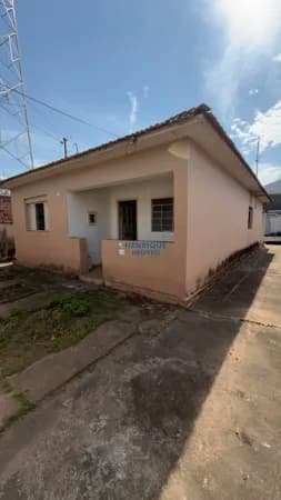 CASA PARA REFORMA - 330m² • Excelente para Investidor