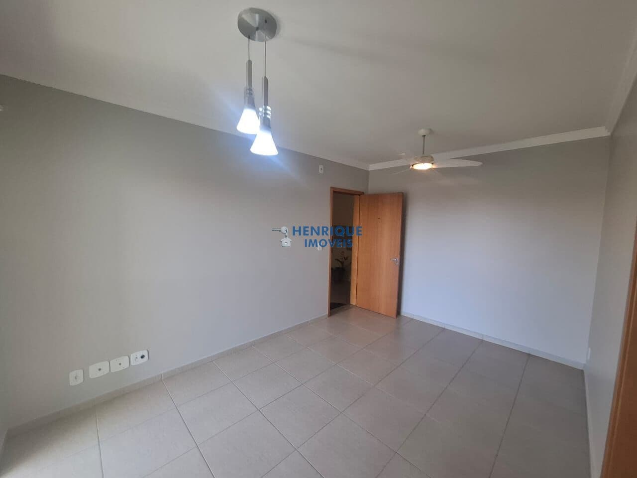 Apartamento no Condomínio Portal do Caribe - R$340.000,00