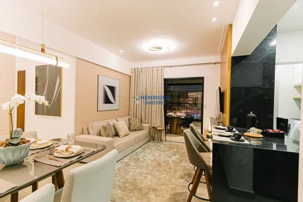 Apartamento Ilha de Chipre,*14º andar* Torre Norte, com *104,19m²* e uma vista livre incrível para o Cantagalo.