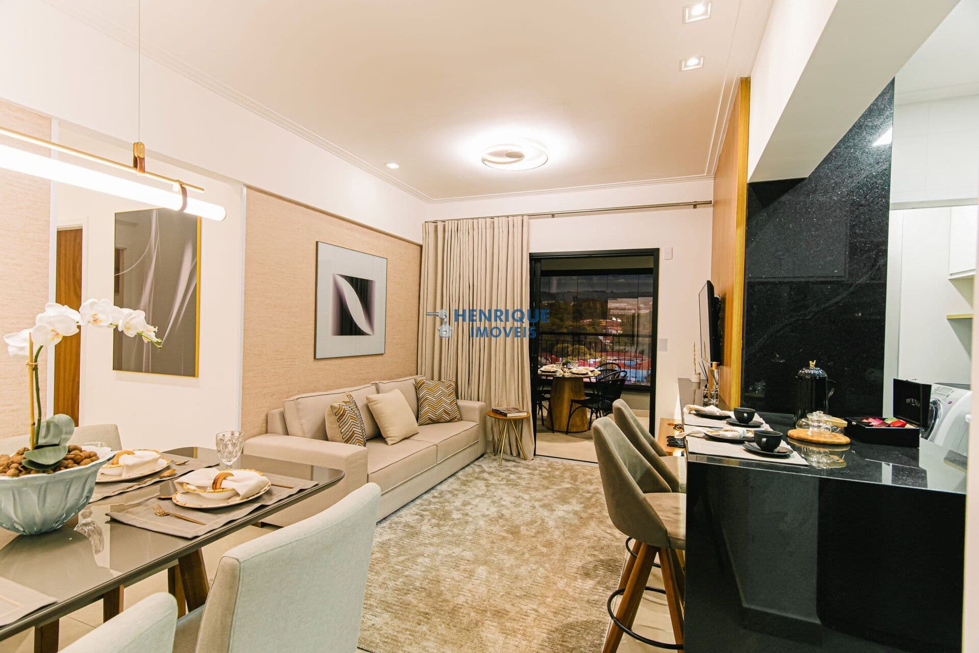Apartamento Ilha de Chipre,*14º andar* Torre Norte, com *104,19m²* e uma vista livre incrível para o Cantagalo.