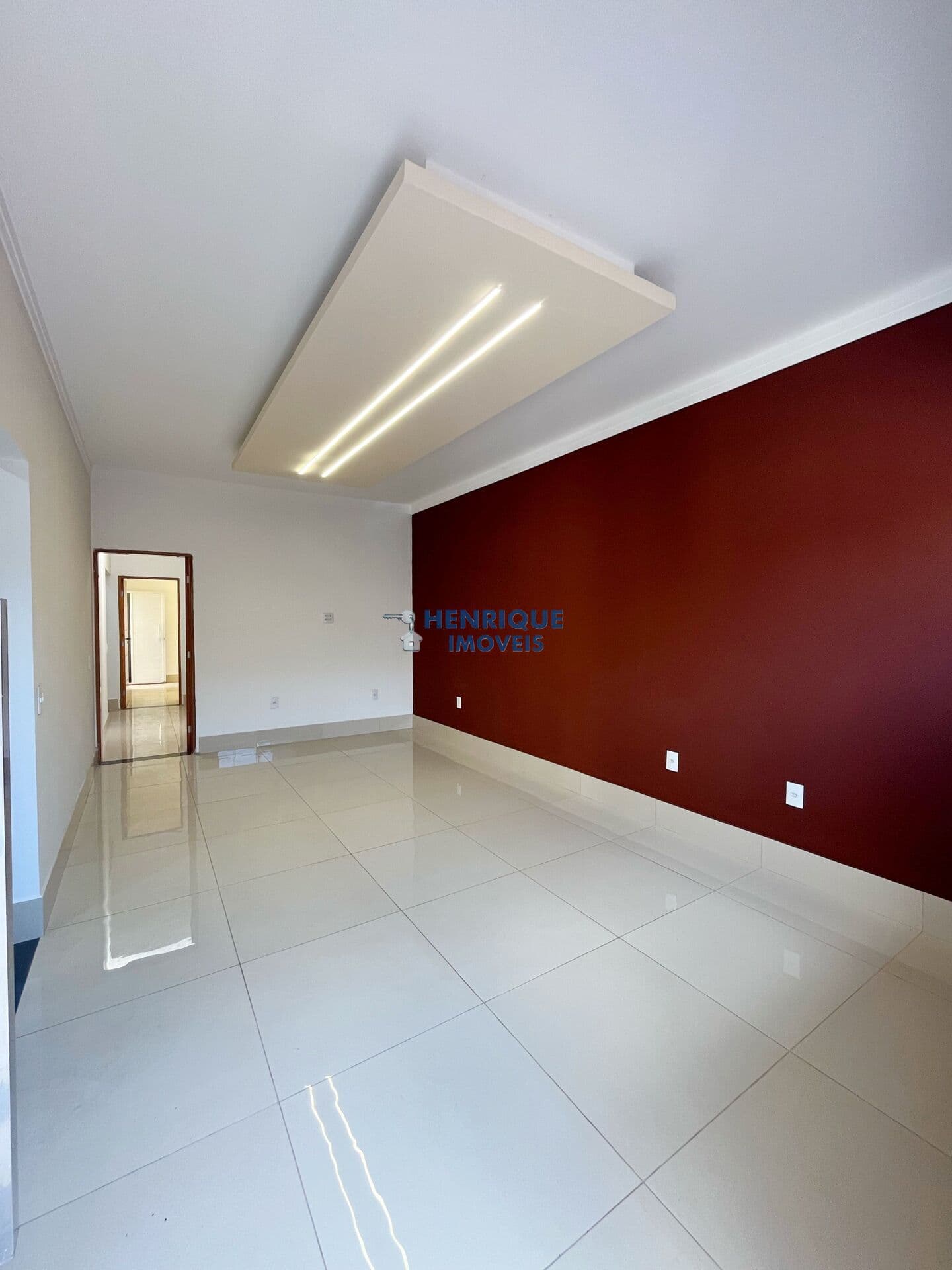 Casa à Venda com 3 dormitórios, sendo 1 suíte no bairro Diário Ville por R$ 550.000,00 em Rio Claro SP.