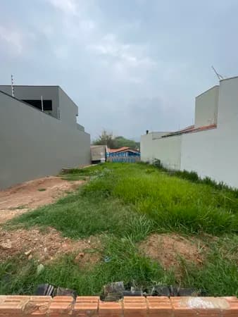 *Terreno à venda no bairro Porto Fino – R$ 300.000*
