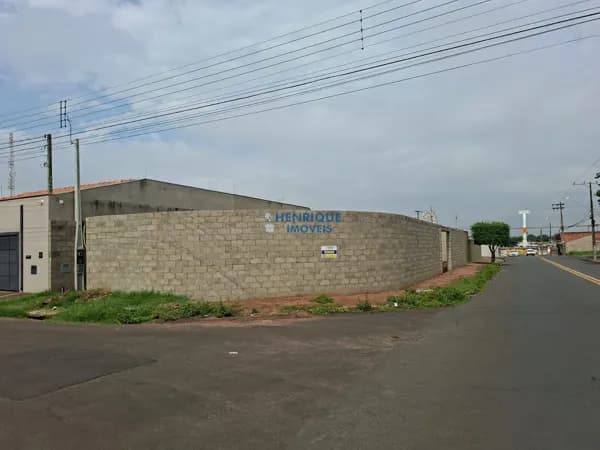 Terreno murado a venda no Jardim Floridiana - R$360.000,00