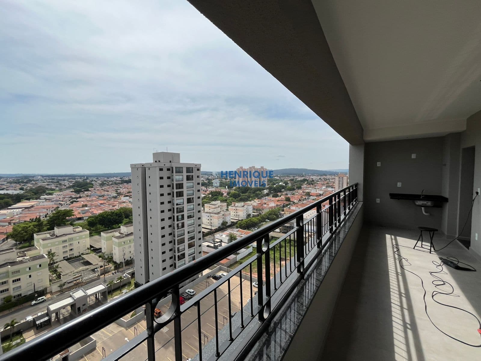 Apartamento Alto Padrão no Condomínio Ilha de Chipre - R$890.000,00