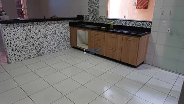 CASA NO JARDIM NOVO 1