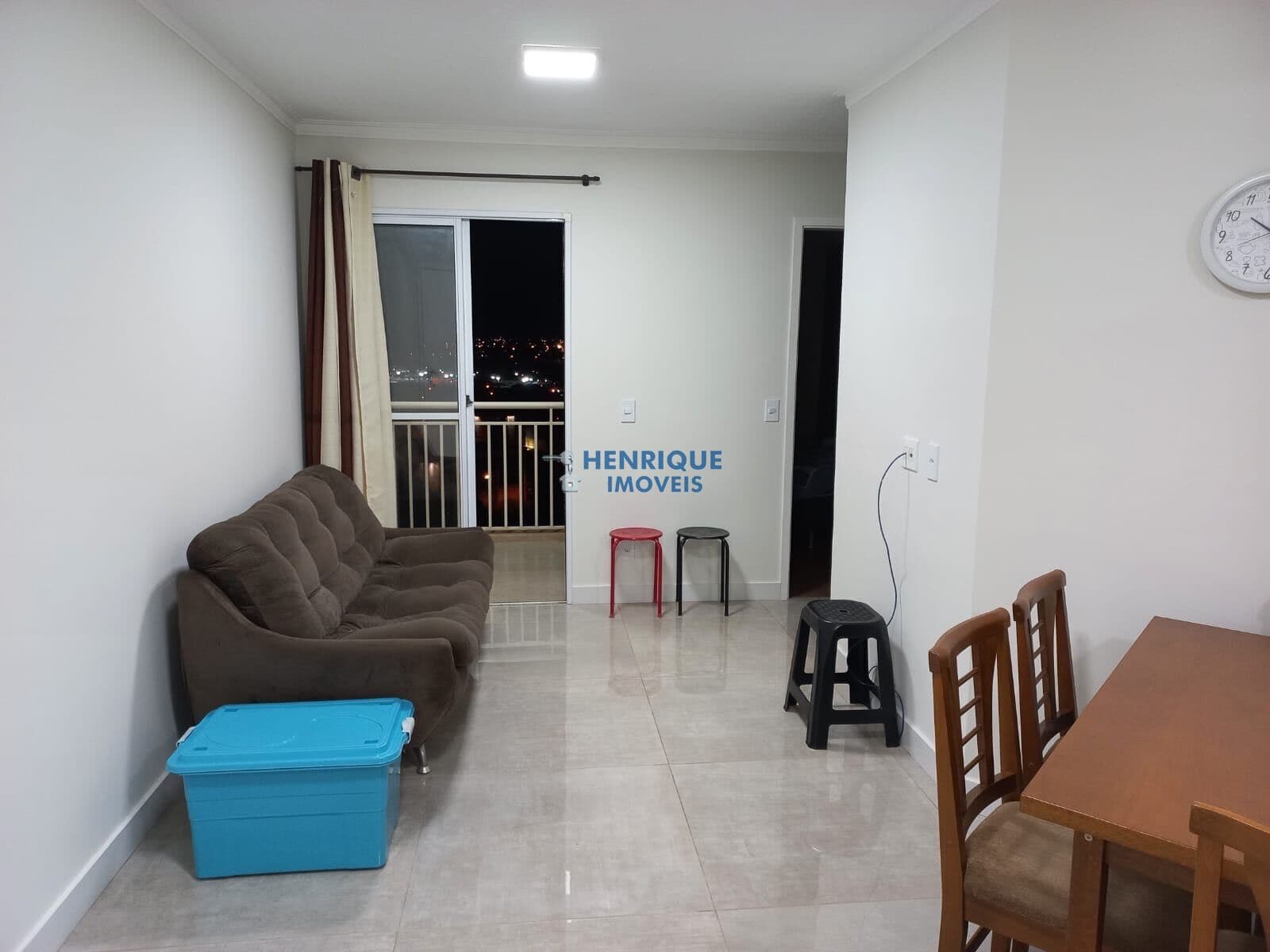 Apartamento a venda com 2 dormitórios no Residencial Parque das Árvores no bairro Parque Residencial em Rio Claro SP por R$ 240.000,00