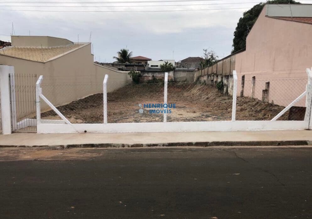 Terreno a venda comercial ou residencial no centro da cidade de Rio Claro SP com mais de 480m2 por R$ 652.000,00
