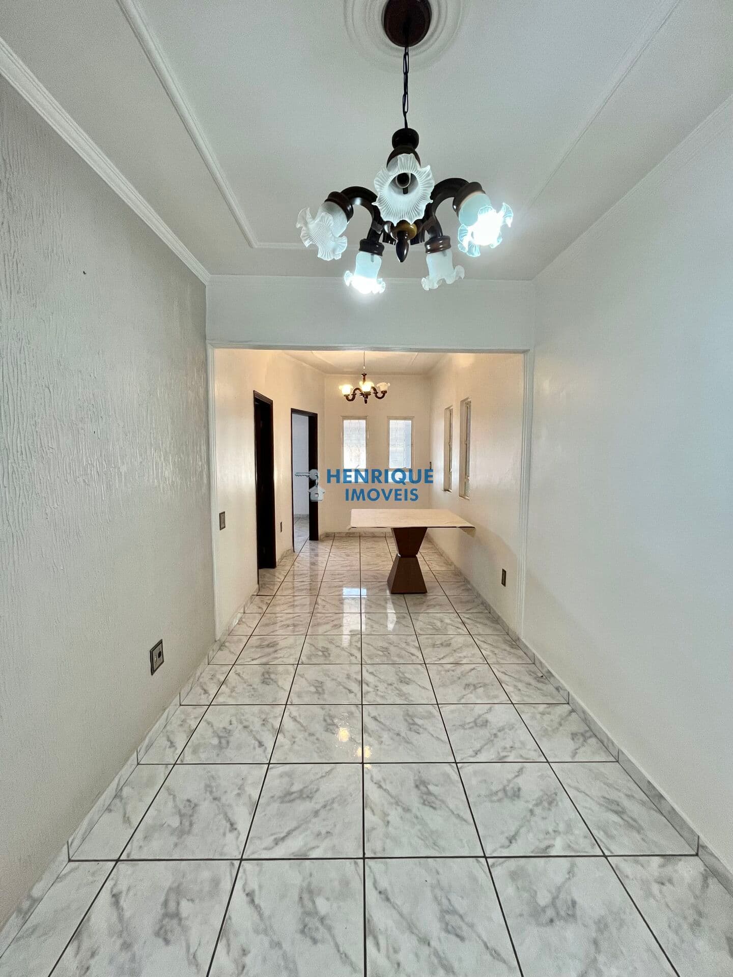 Casa a venda com 3 dormitórios, 1 suíte no bairro Vila Alemã em Rio Claro SP por R$ 395.000,00