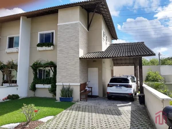 Casa em Condomínio Villa Toscana