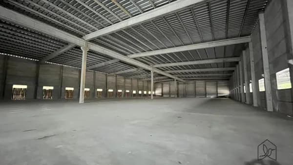 Galpão Industrial / Logístico