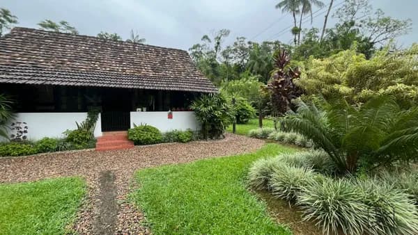 Chácara á Venda em Pirabeiraba