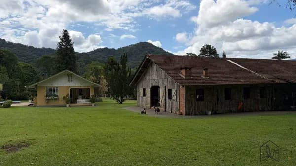 Chácara na Estrada Rio da Prata - Pirabeiraba - Joinville
