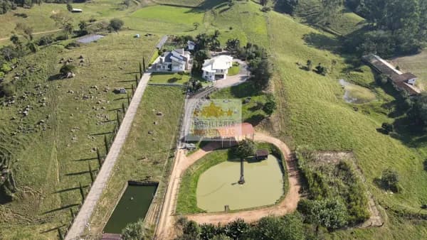 Casa em Grão Pará - Rio Pequeno