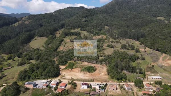 Fazenda/Sítios/Chácaras em Gravatal - São Roque