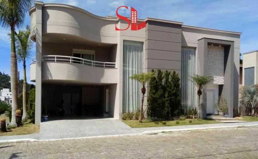Casa em Condomínio