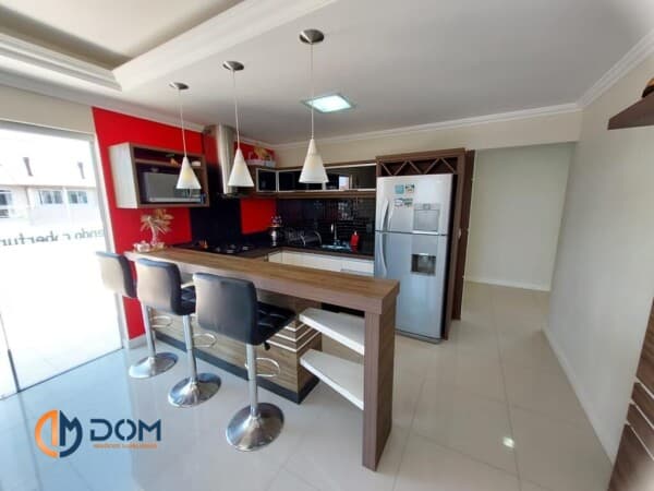 Apartamento Cobertura - aproximadamente 600 metros da Praia dos Ingleses