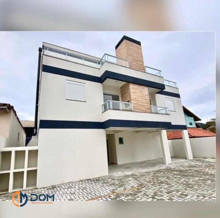 Apartamento Padrão com 45 m² á aproximadamente 600 metros da praia dos Ingleses Padrão