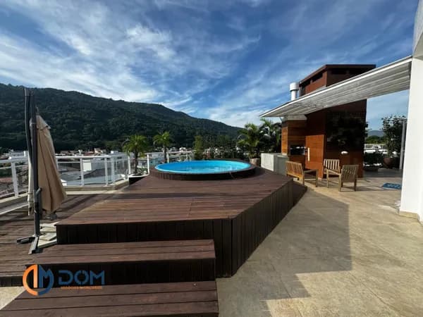 Apartamento Cobertura - aproximadamente 80 metros da Praia da Cachoeira do Bom Jesu