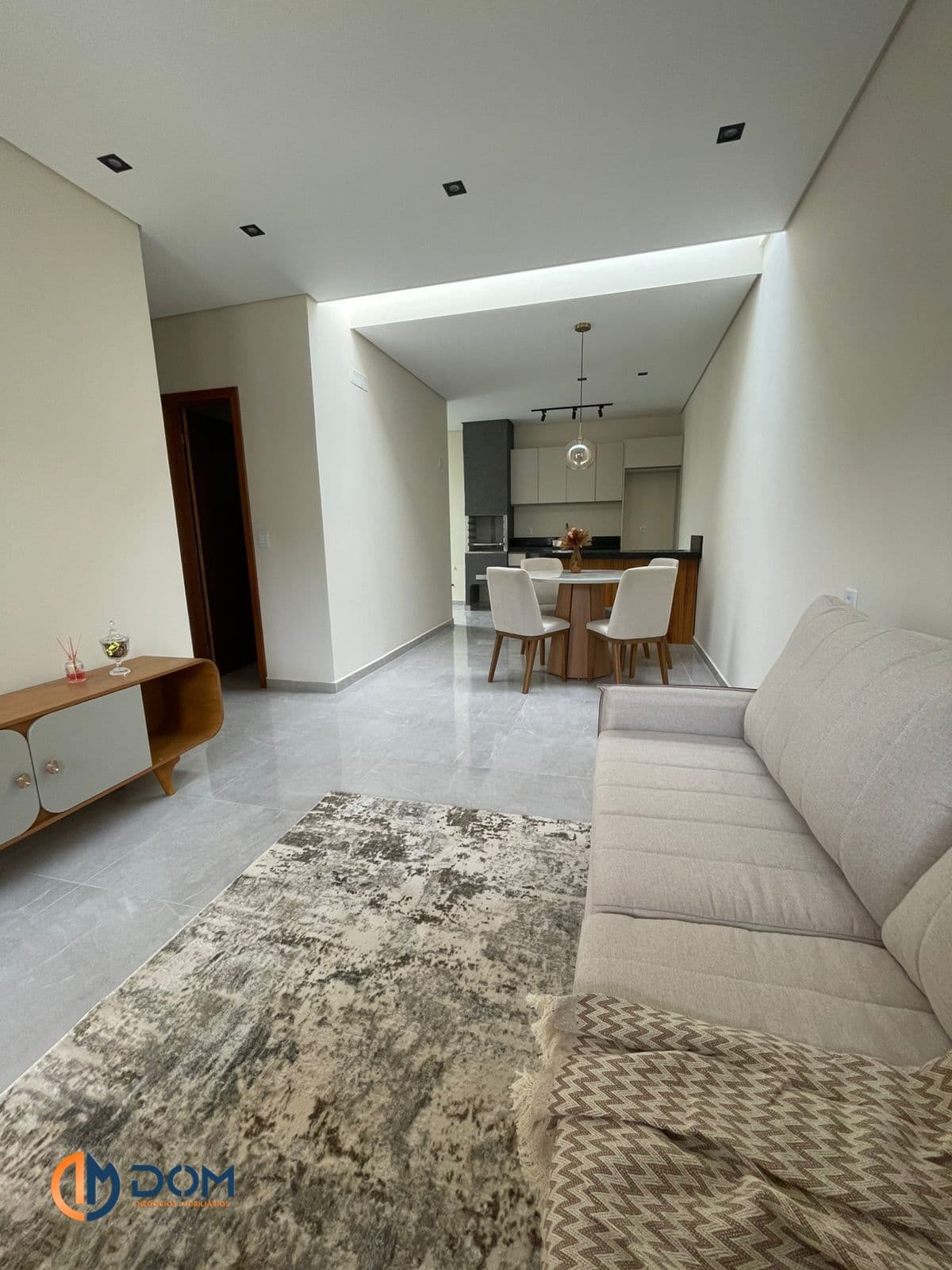 Casa Padrão a 4,5 km da praia dos Ingleses