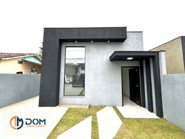 Casa Térrea com 2 dormitórios no Bairro Rio Vermelho/ Florianópolis-SC