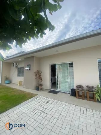 Locação anual - Casa Semi mobiliada com 60m², a 2km da Praia dos Ingleses, Florianópolis/SC