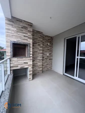 Apartamento 02 dormitórios (01 suíte) a 1,5 Km da Praia dos ingleses/SC