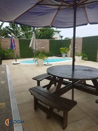 Casa Alto Padrão - Ingleses Norte - aproximadamente 800 metros da Praia dos Ingleses