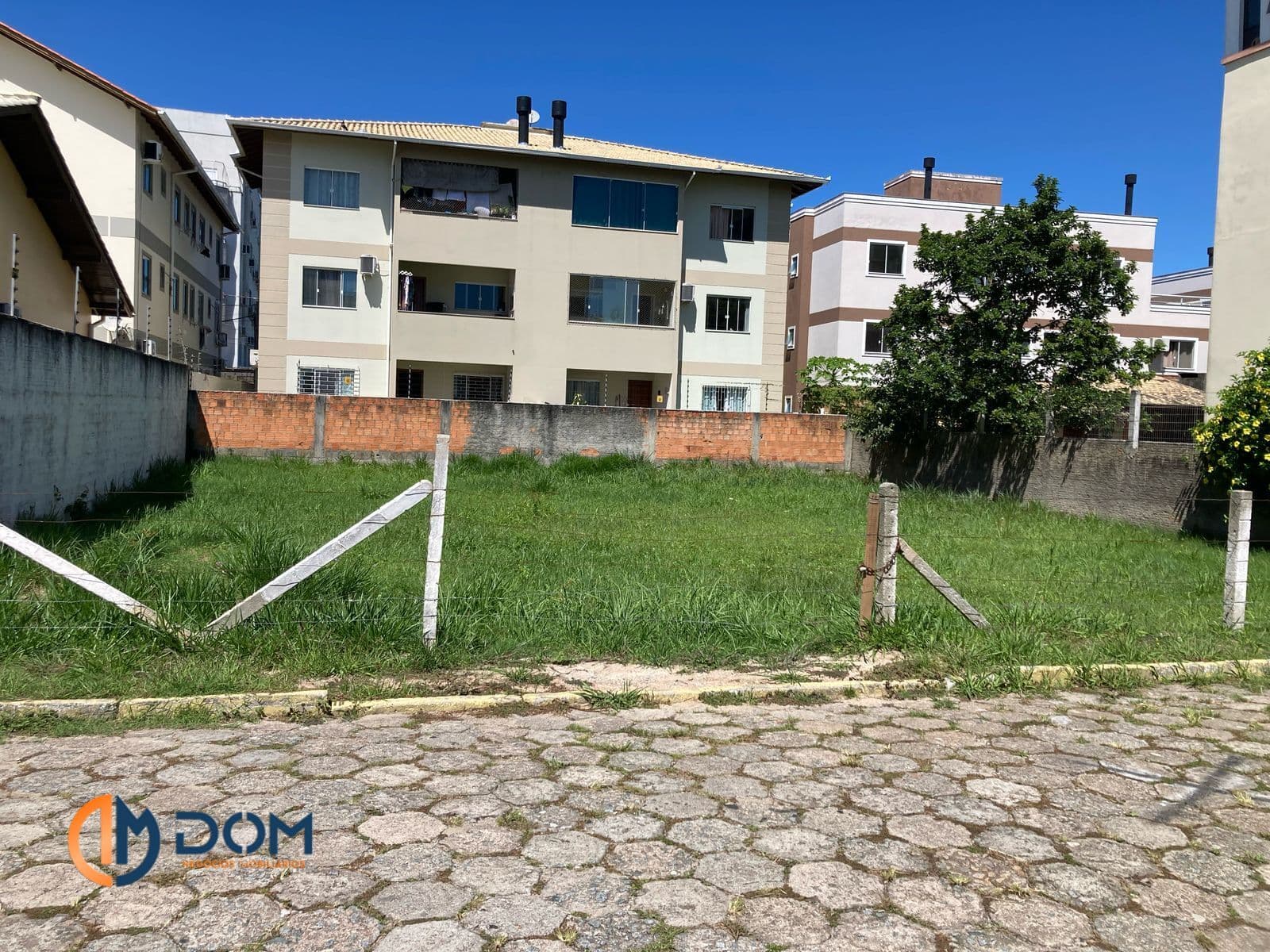 Terreno residencial com viabilidade para prédio arp 3.5 Ingleses Florianopolis